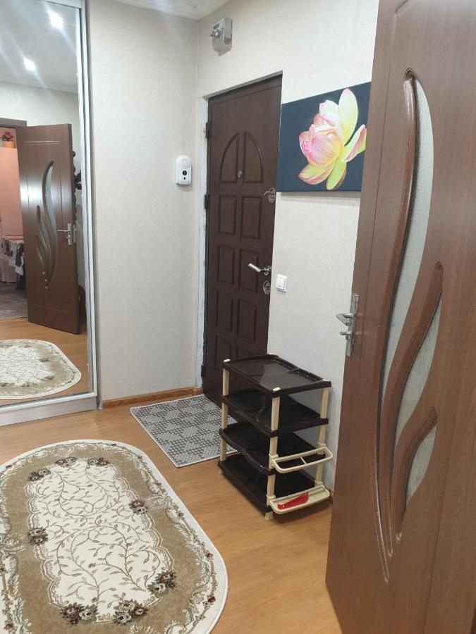 Alin Apartament Apartman Jászvásár Kültér fotó
