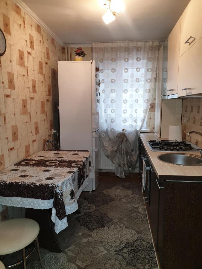 Alin Apartament Apartman Jászvásár Kültér fotó